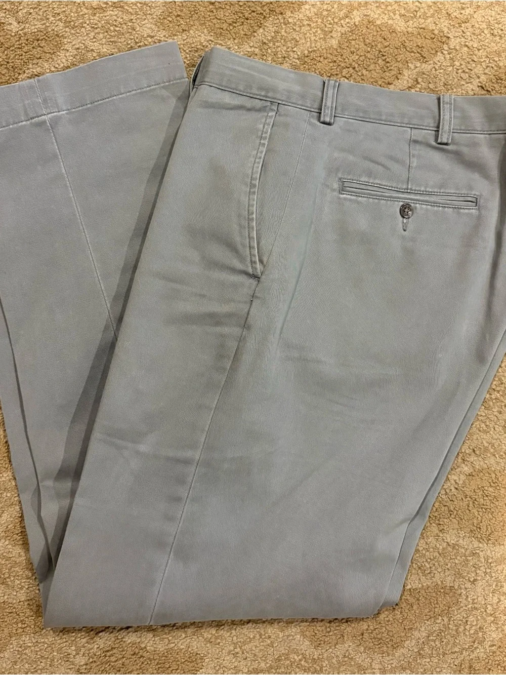Men's Light Gray Classic Chino Pants